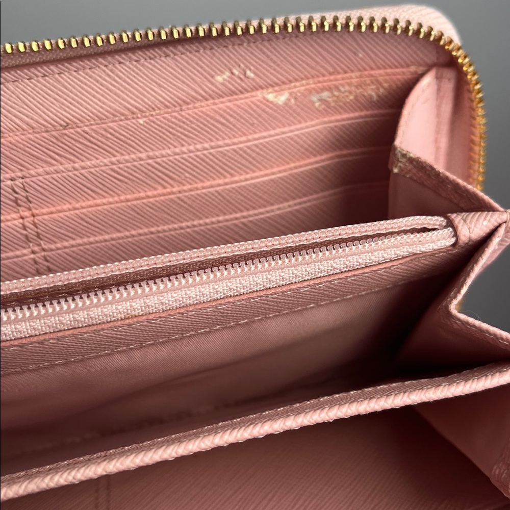 Coach Pink and Gold Heart Pattern Wallet - Picture 7 of 12